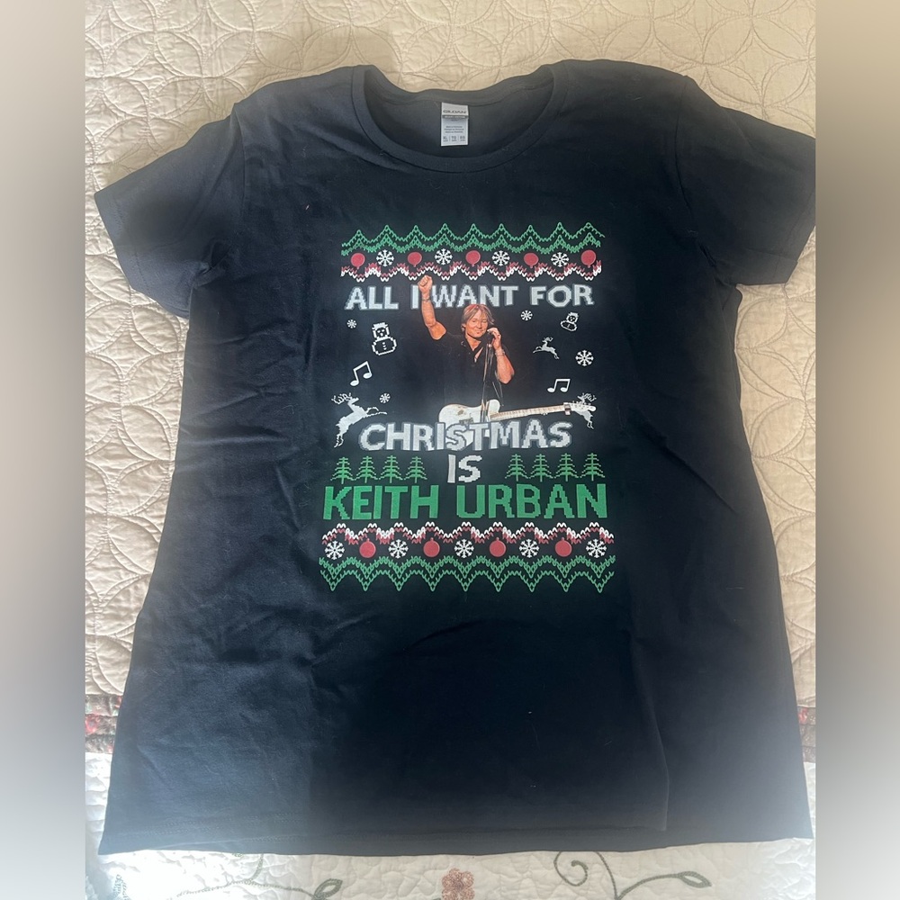 Keith Urban Gildan Black Christmas Graphic T-Shirt
